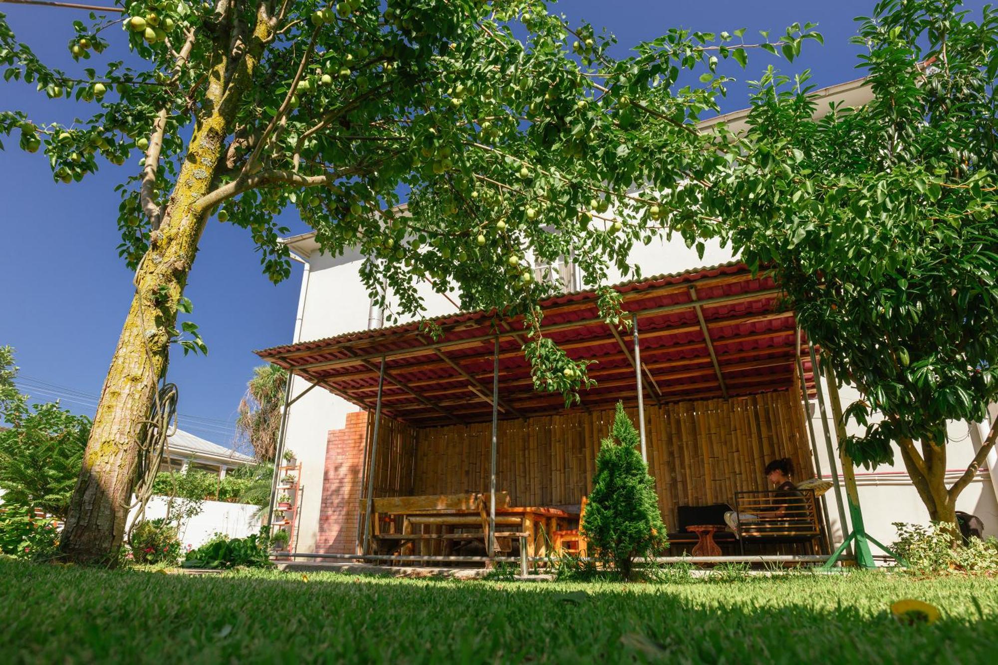 Senima'S Paradise Batumi Eksteriør billede