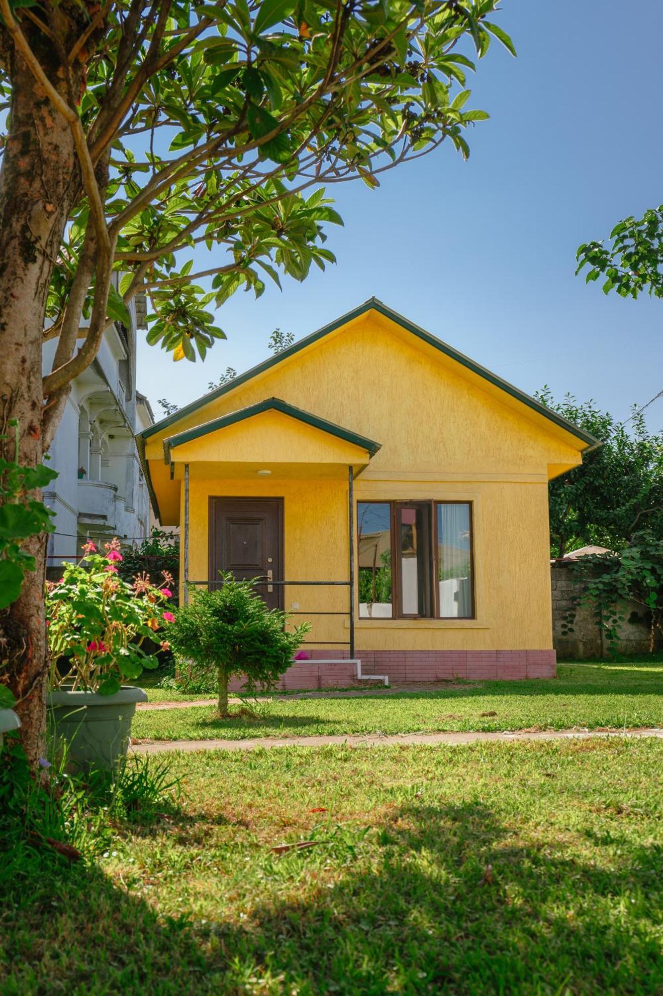 Senima'S Paradise Batumi Eksteriør billede